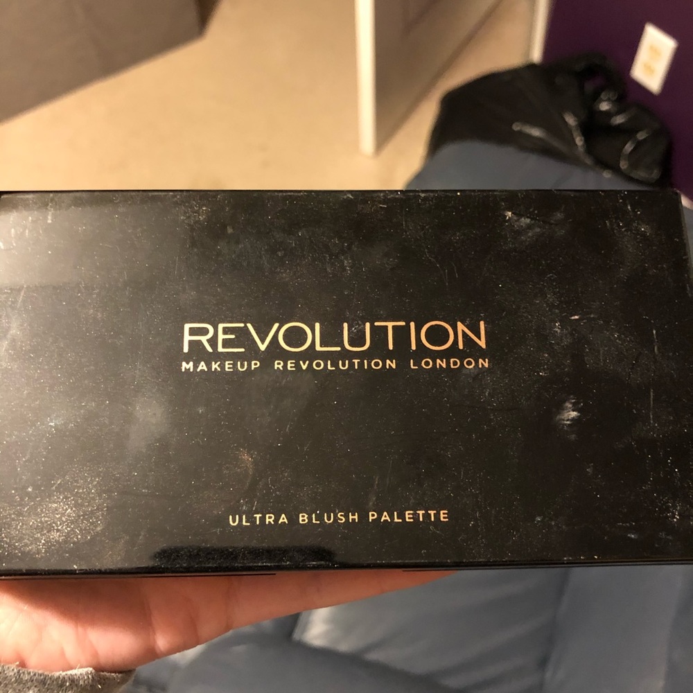 Makeup Revolution Sugar and Spice Blush Palette